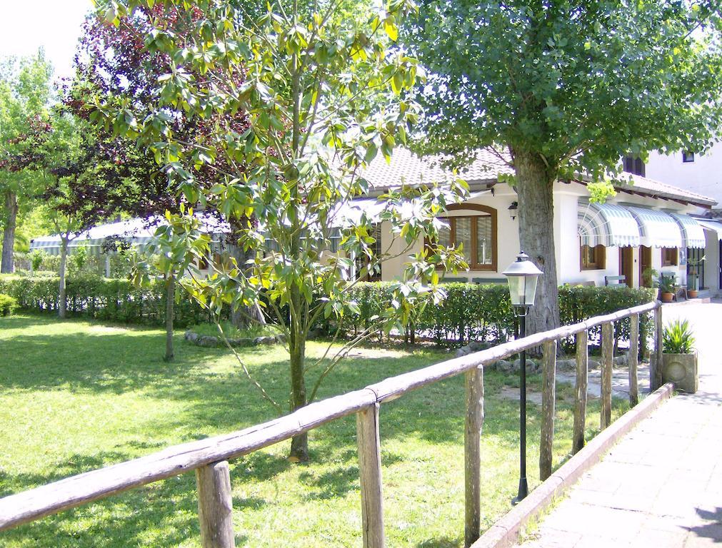 Hotel Zi Marianna Pertosa Zewnętrze zdjęcie